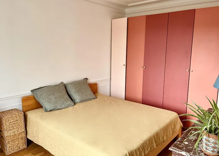 Cozy 75 M Near Montparnasse